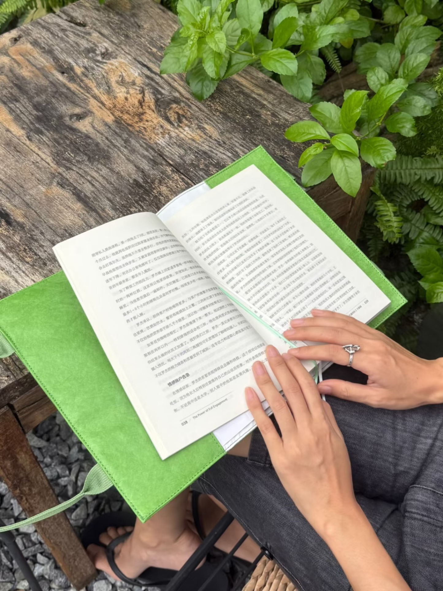 Tyvek Book Cover Tote